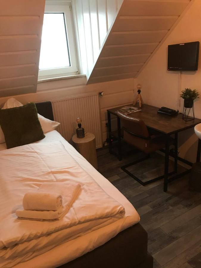 Hotel Pension Abshoff Meschede Exterior foto