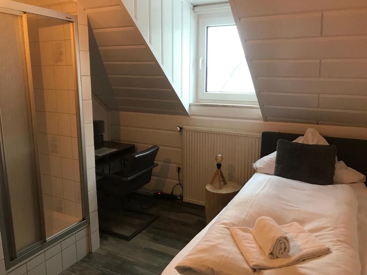 Hotel Pension Abshoff Meschede Exterior foto