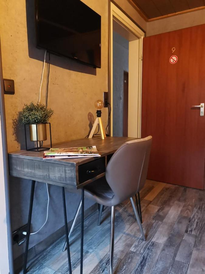 Hotel Pension Abshoff Meschede Exterior foto